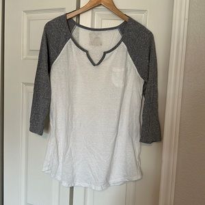 Baseball sleeve shirt